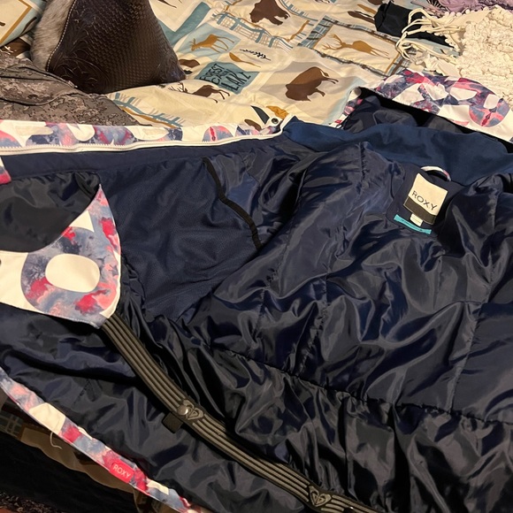 Women’s Roxy coat - Picture 4 of 8